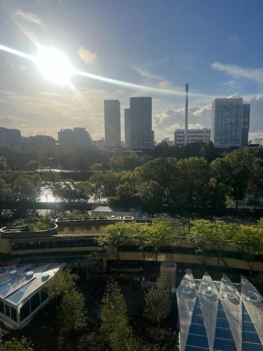 Tour Eiffel Terrasse Vue Seine Lejlighed Paris Eksteriør billede